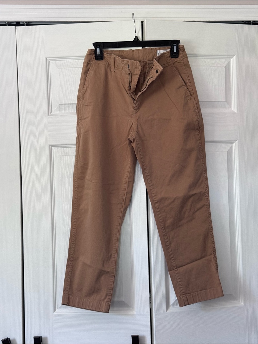 GAP Women’s Tan Downtown Khaki Style